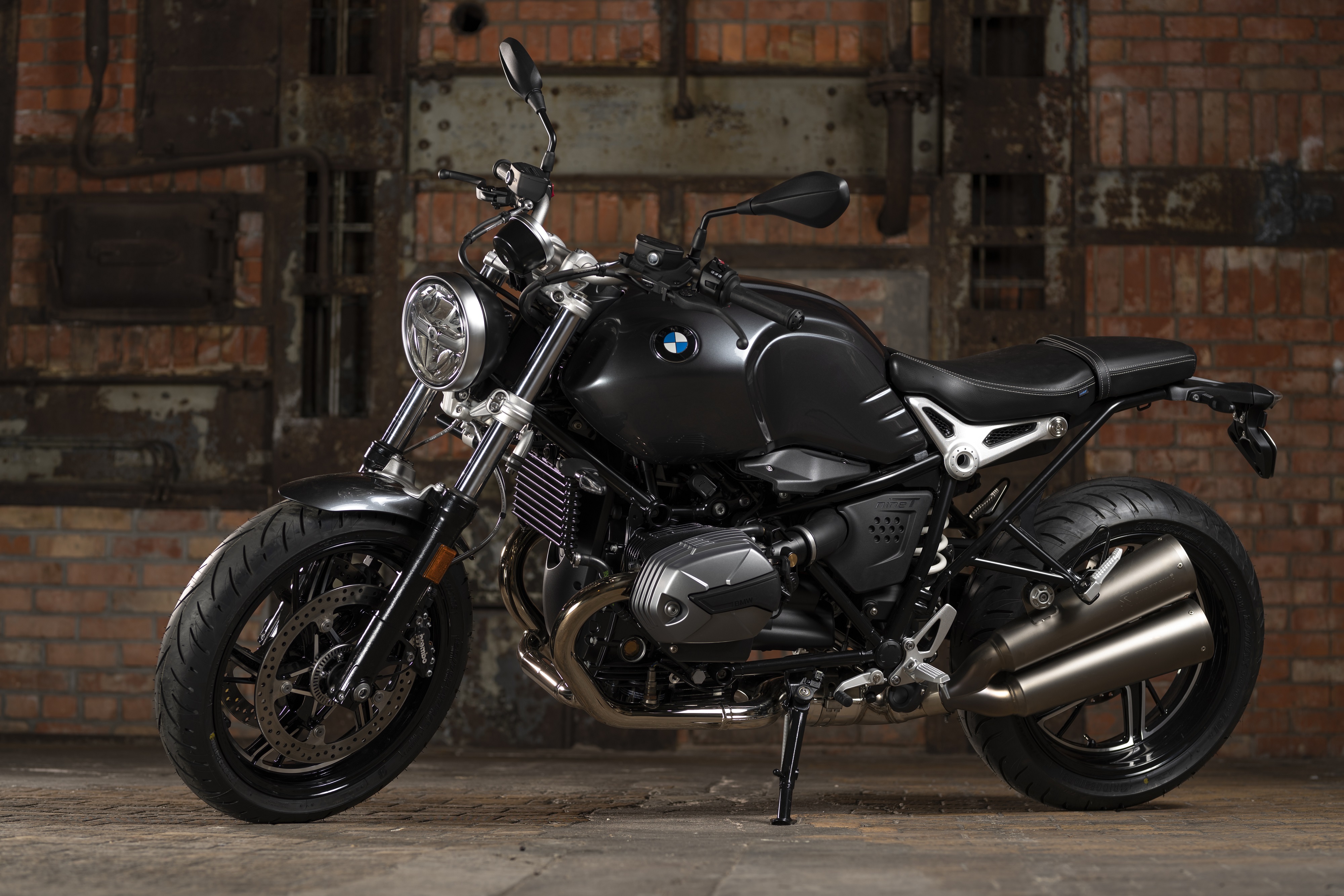 bmw r nine t pure price