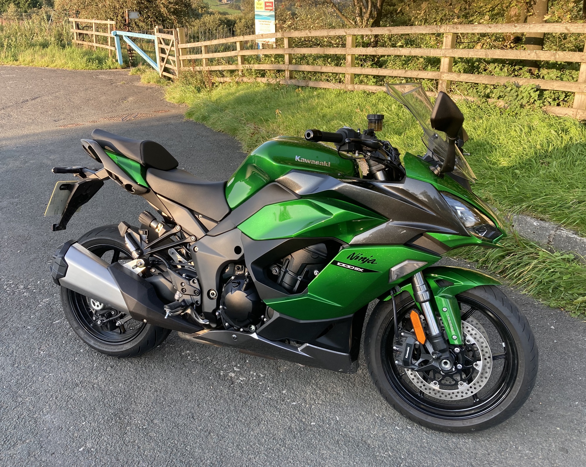 kawasaki ninja 1000sx