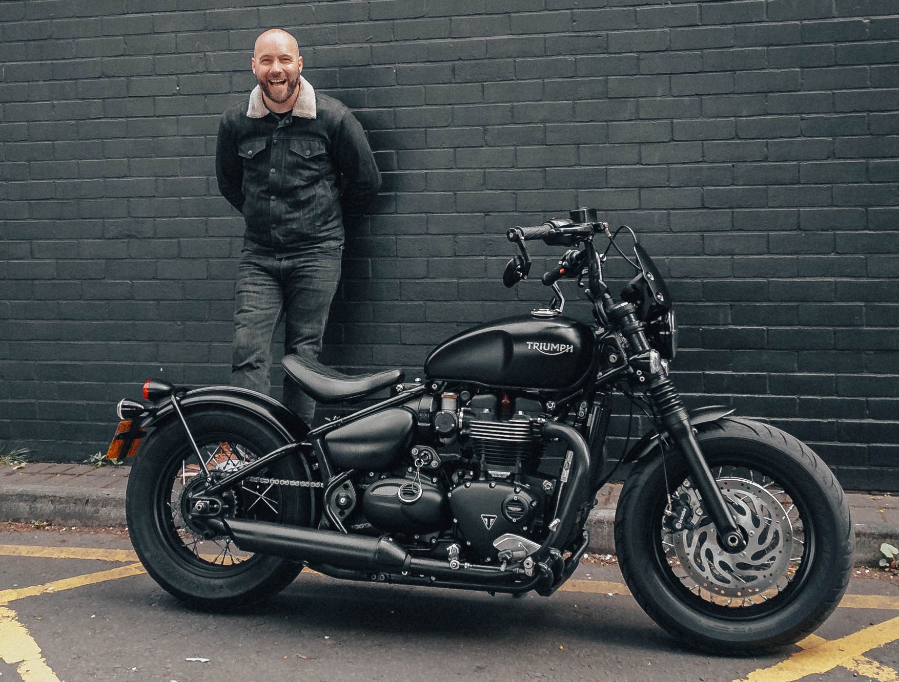 Triumph bobber hotsell black jacket