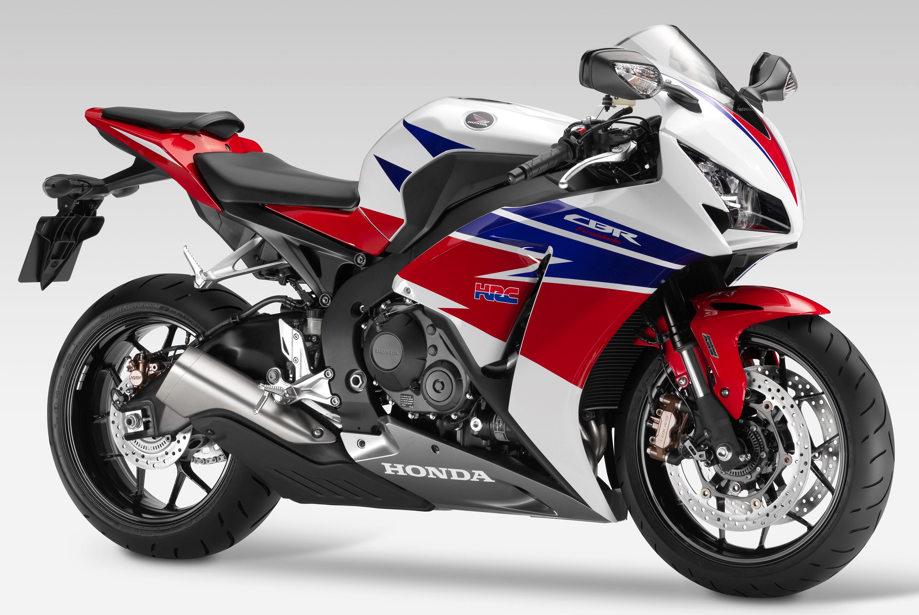 https://www.thebikemarket.co.uk/media/841944/26465_2014_CBR1000RR_Fireblade.jpg